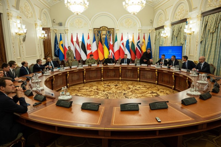 European security advisors discuss peace proposals in Kyiv ahead of leaders' summit | iNFOnews.ca