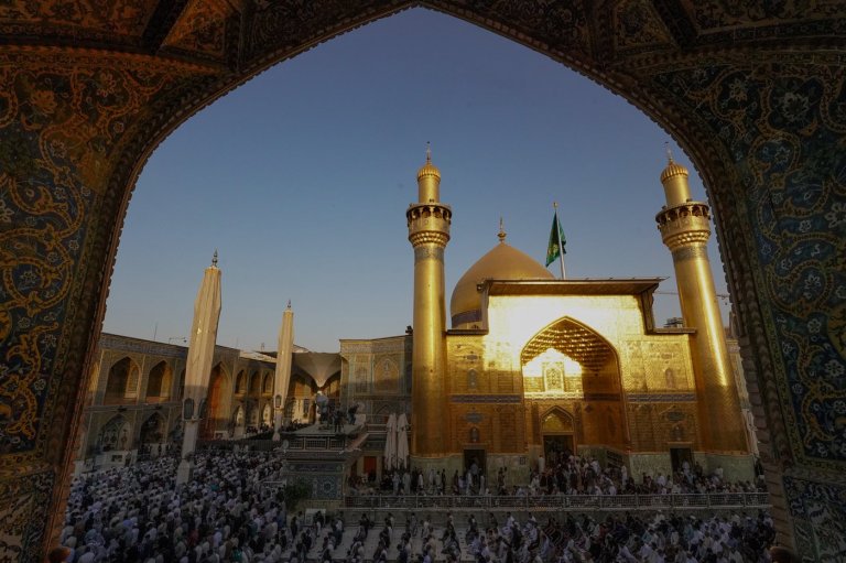 Muslims around the world celebrate Eid al-Adha, in photos | iNFOnews.ca