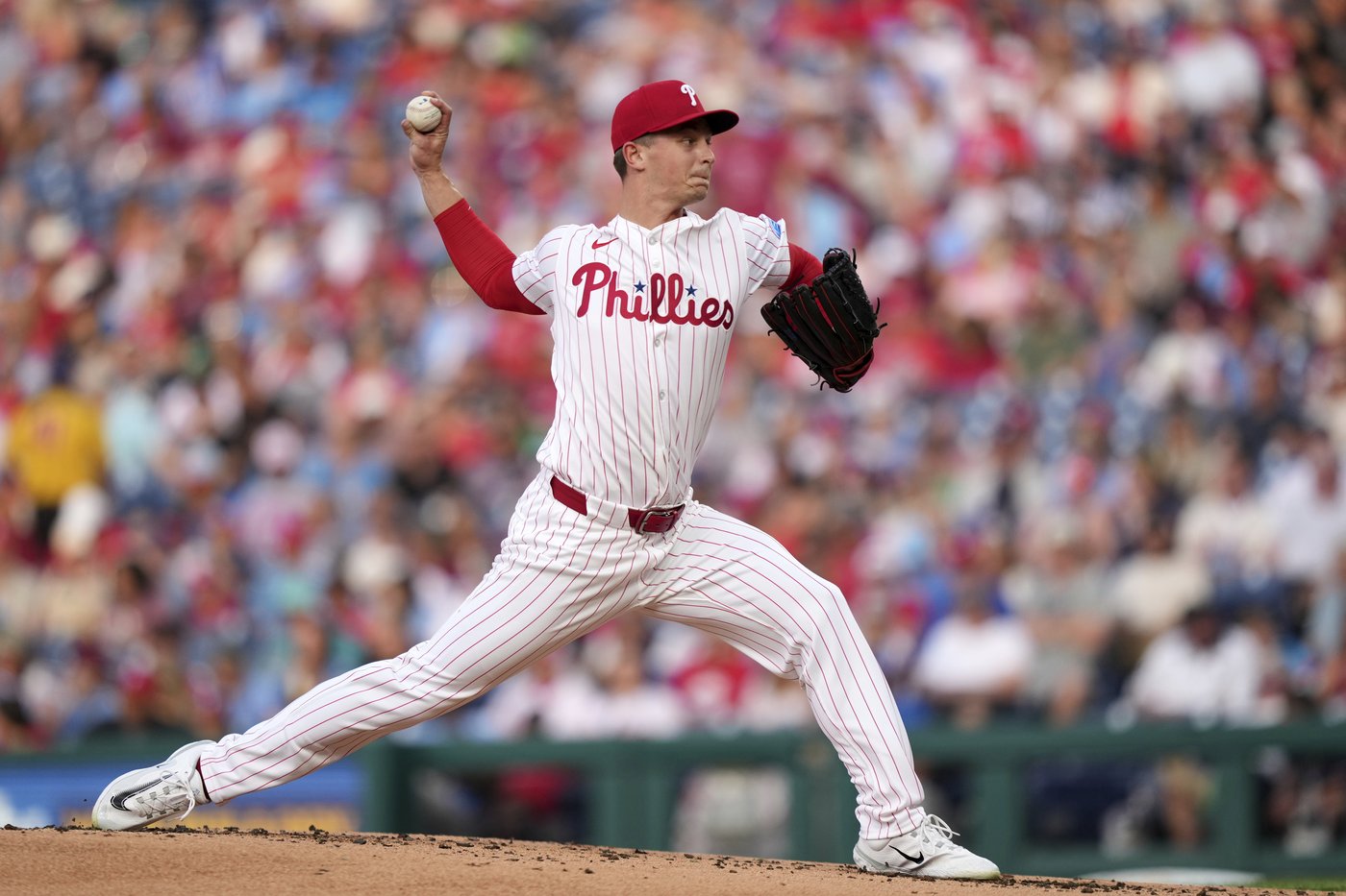 Happ homers twice to send the Cubs to an 8-4 win and hand the Phillies their 10th loss in 12 games | iNFOnews.ca Happ homers twice to send the Cubs to an 8-4 win and hand the Phillies their 10th loss in 12 games | iNFOnews.ca
