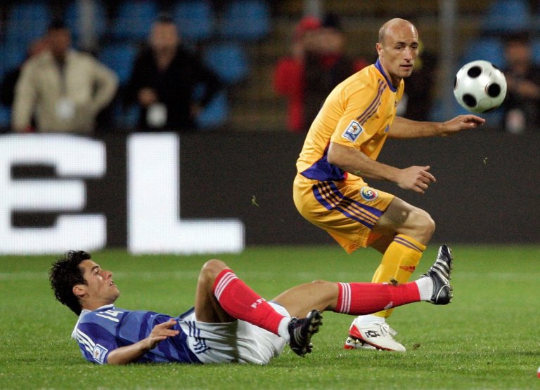 Former Romania soccer midfielder Gabriel Muresan drowns in lake. He was 44 | iNFOnews.ca