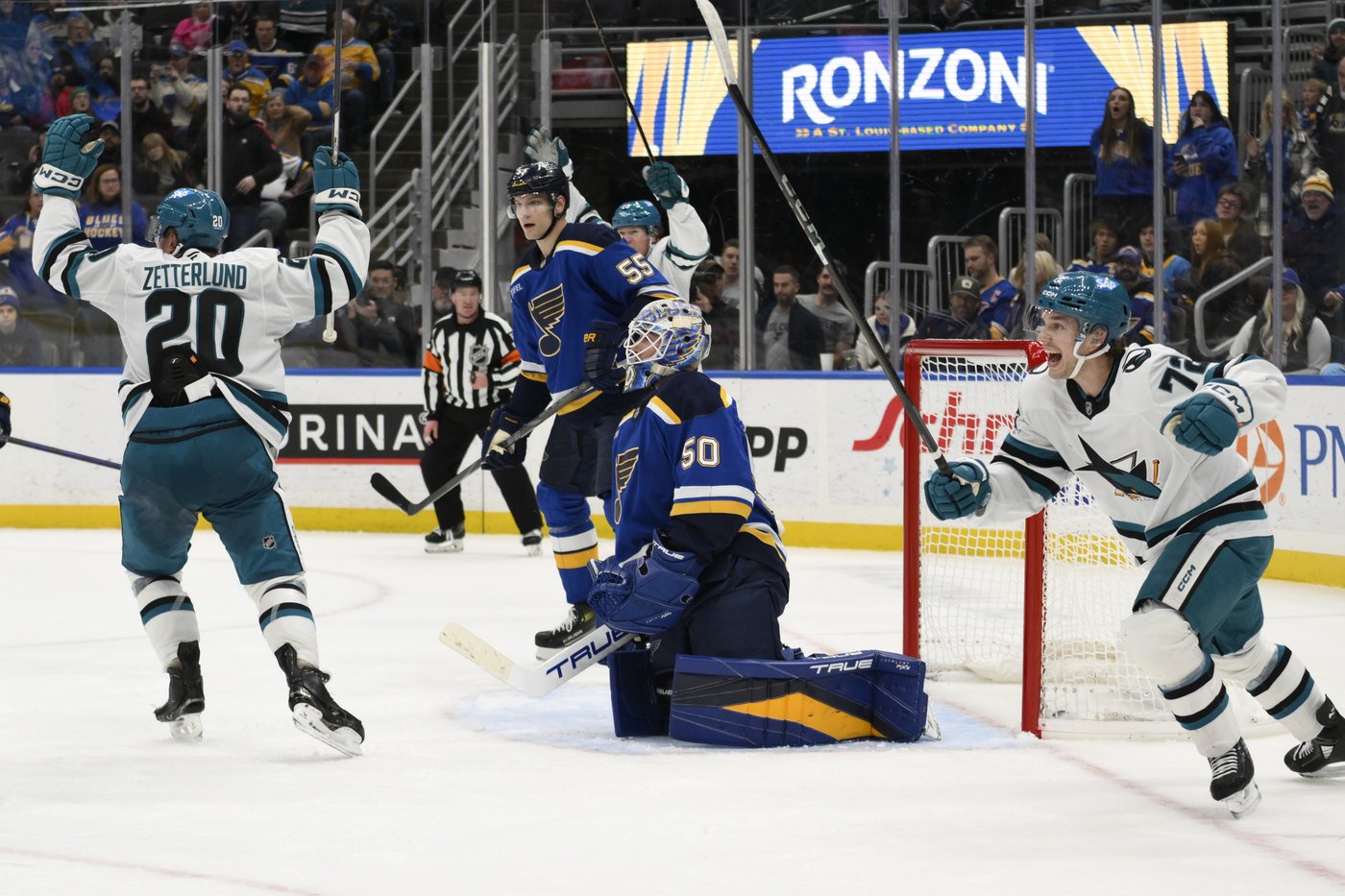 Jake Neighbours' shootout goal gives Blues 3-2 win over Sharks | iNFOnews.ca Jake Neighbours' shootout goal gives Blues 3-2 win over Sharks | iNFOnews.ca