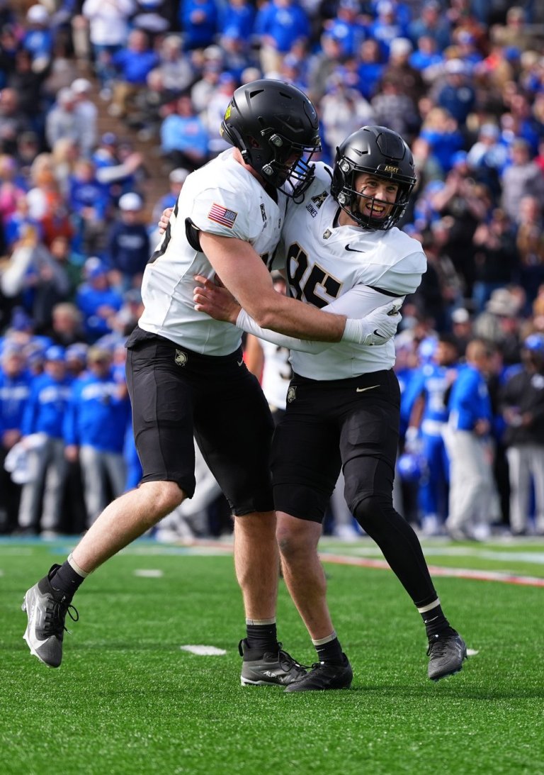 Dawson Jones makes game-winning field goal on final play to give Army a 20-17 victory over Air Force | iNFOnews.ca