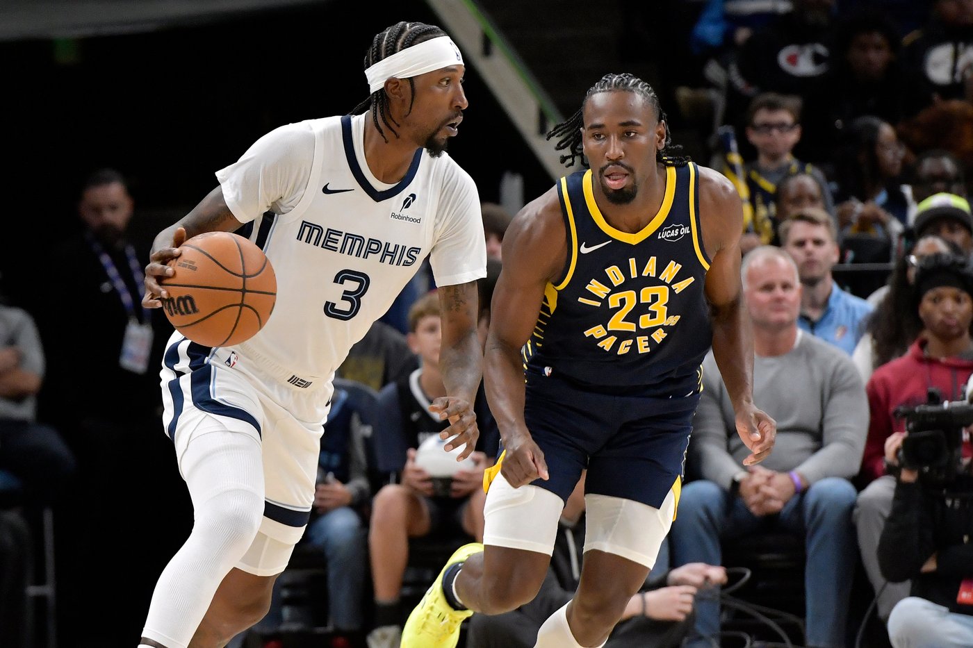 Rookie Cedric Coward hits all 6 3-pointers and scores 27 points as Grizzlies beat Pacers 128-103 | iNFOnews.ca