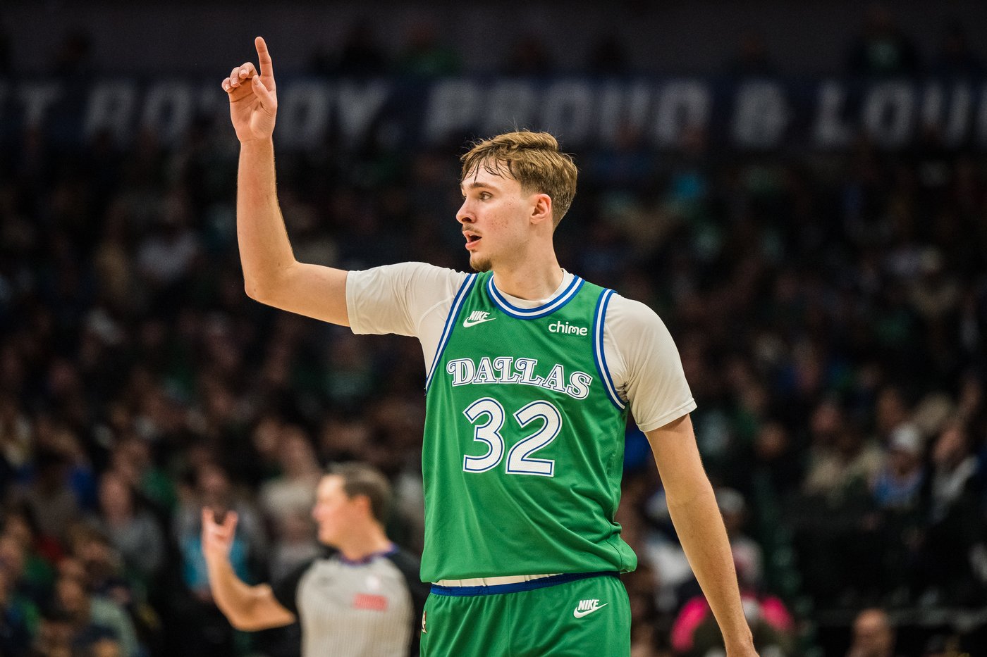Cooper Flagg breaks NBA teen record with 49 points in Mavs' loss to Hornets | iNFOnews.ca