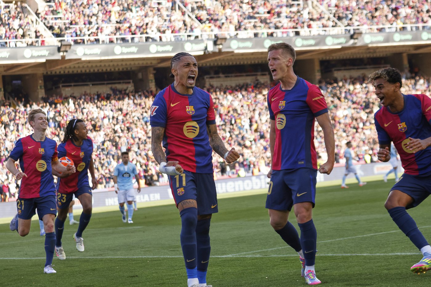 Raphinha leads Barcelona's thrilling 4-3 comeback over Celta in La Liga | iNFOnews.ca