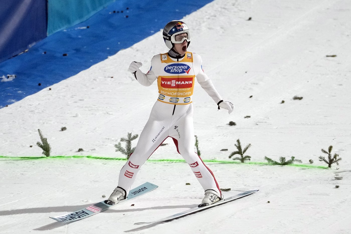 Tschofenig takes Four Hills ski jumping title after veteran teammate Kraft short on final leap | iNFOnews.ca