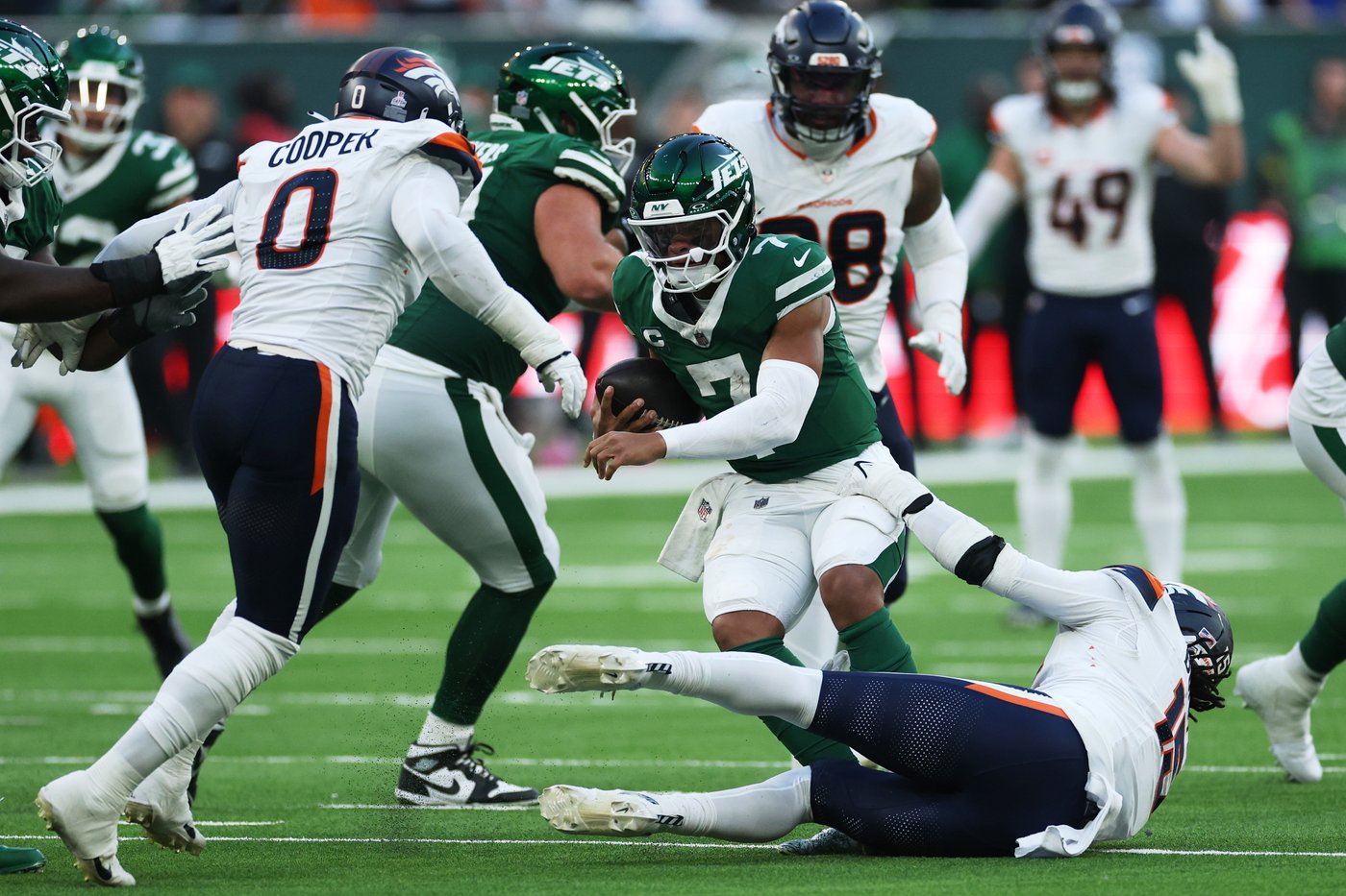 Justin Fields plans to be a bit more aggressive in the passing game as Jets seek first win | iNFOnews.ca Justin Fields plans to be a bit more aggressive in the passing game as Jets seek first win | iNFOnews.ca