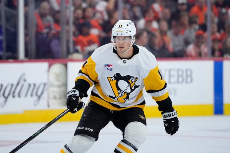 Oilers acquire forward Hallander from Penguins for defenceman Stastney | iNFOnews.ca