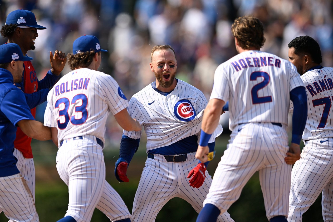 Michael Busch singles in 10th, Cubs benefit from Giants error to beat San Francisco 3-2 | iNFOnews.ca Michael Busch singles in 10th, Cubs benefit from Giants error to beat San Francisco 3-2 | iNFOnews.ca