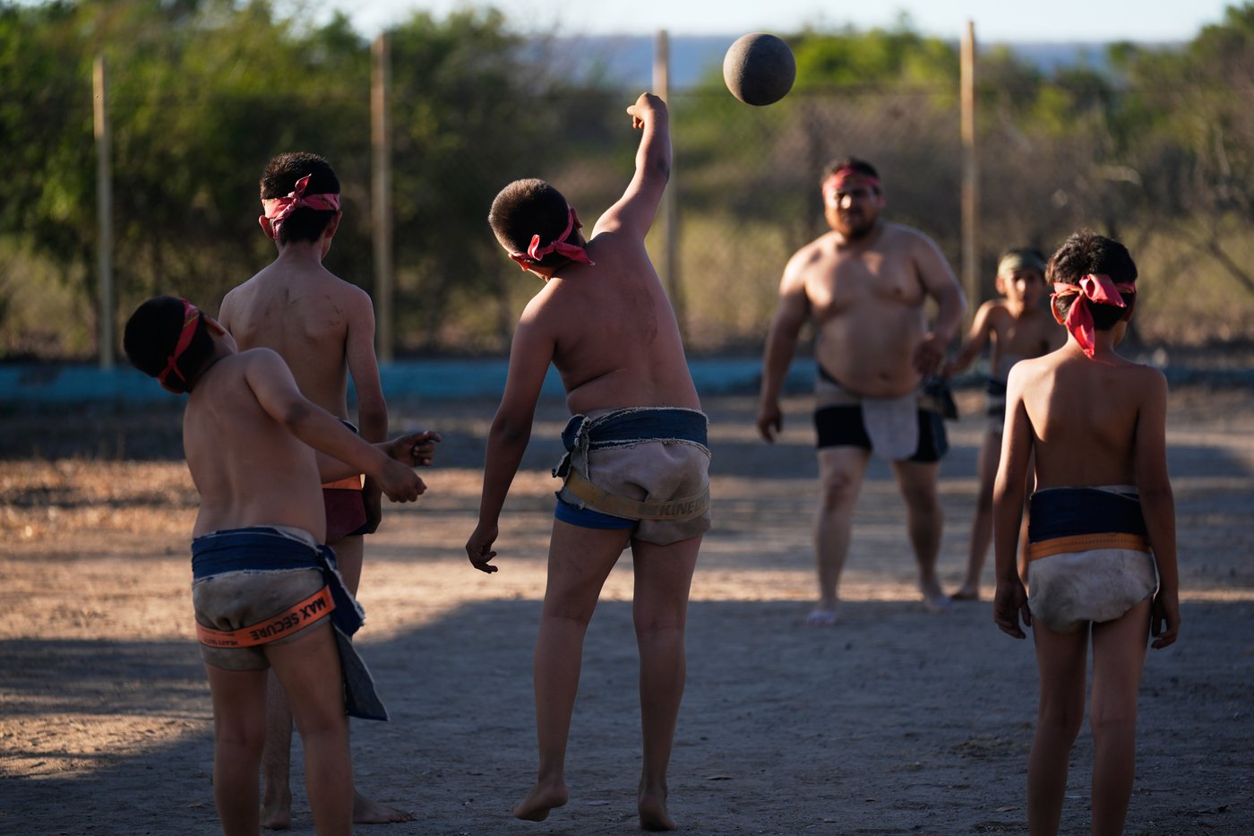 How a 3,400-year-old ballgame survives in Mexico against all odds | iNFOnews.ca