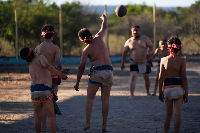 How a 3,400-year-old ballgame survives in Mexico against all odds | iNFOnews.ca