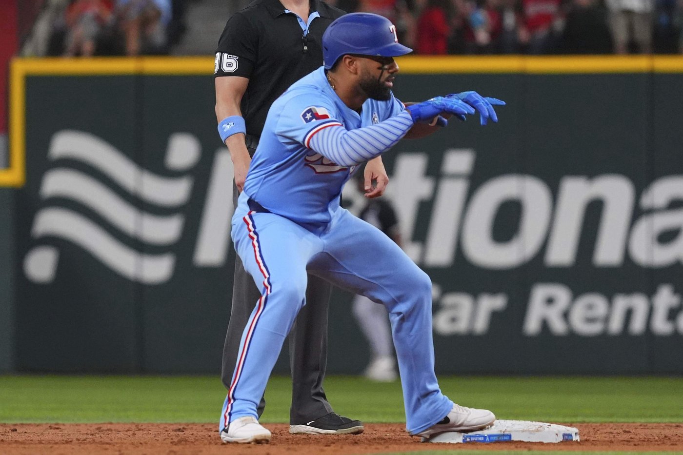 Kumar Rocker gets assist from pickle juice in win as Rangers top White Sox 2-1 | iNFOnews.ca Kumar Rocker gets assist from pickle juice in win as Rangers top White Sox 2-1 | iNFOnews.ca