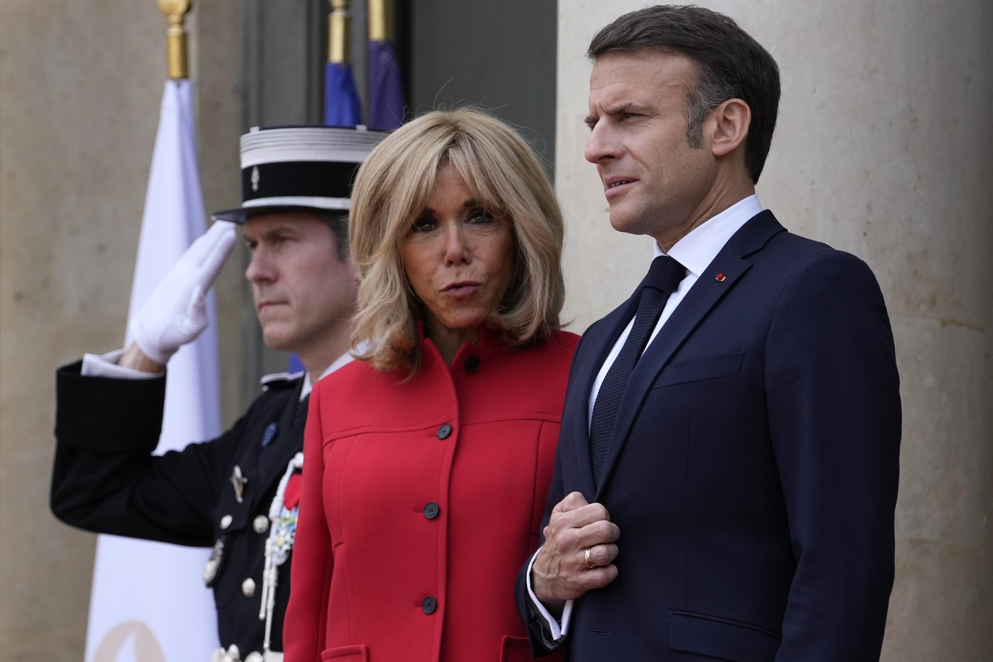 Macron says he's 'super proud' of his wife's cameo in 'Emily in Paris' | iNFOnews.ca Macron says he's 'super proud' of his wife's cameo in 'Emily in Paris' | iNFOnews.ca