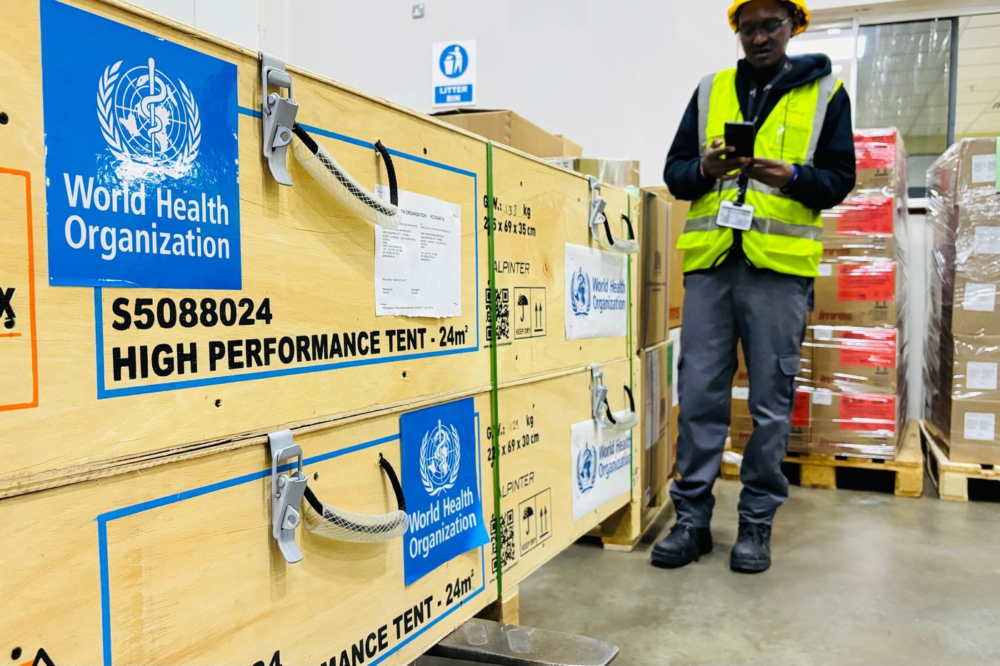 Federal government advising Canadians not to travel to east DRC area hit by Ebola outbreak, evaluating FIFA risk | iNFOnews.ca Federal government advising Canadians not to travel to east DRC area hit by Ebola outbreak, evaluating FIFA risk | iNFOnews.ca