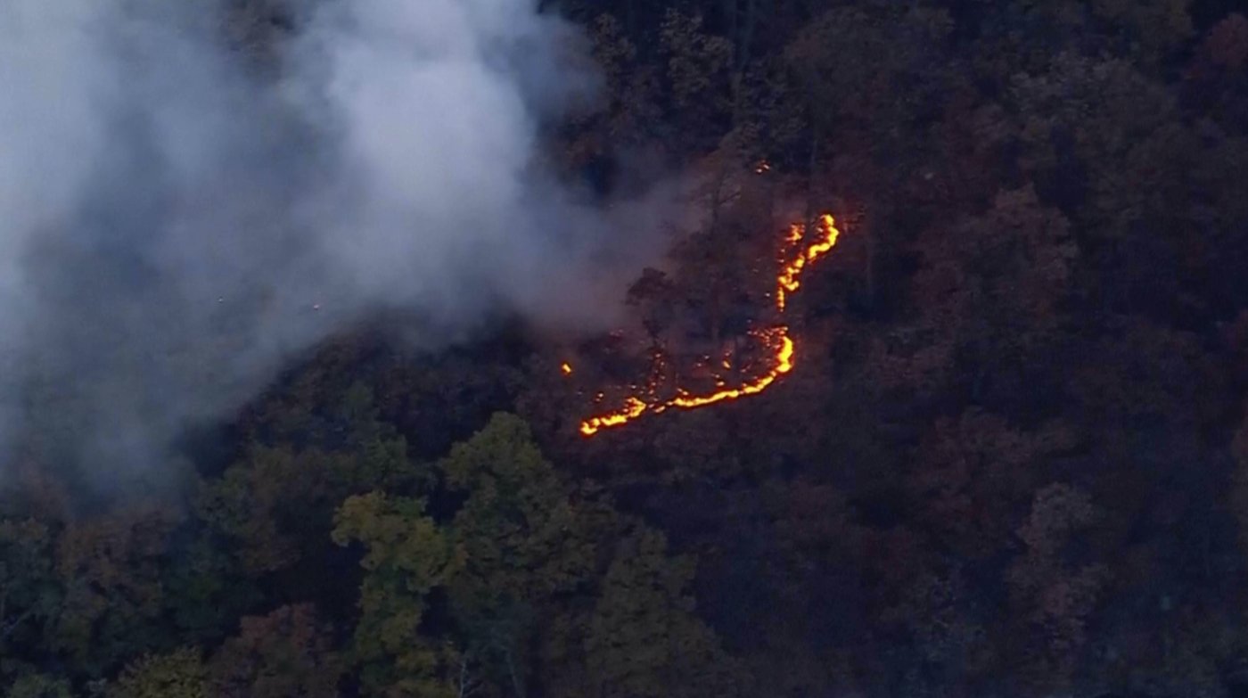 2 charged with setting some Northeast wildfires amid New Jersey drought warning and blazes out West | iNFOnews.ca