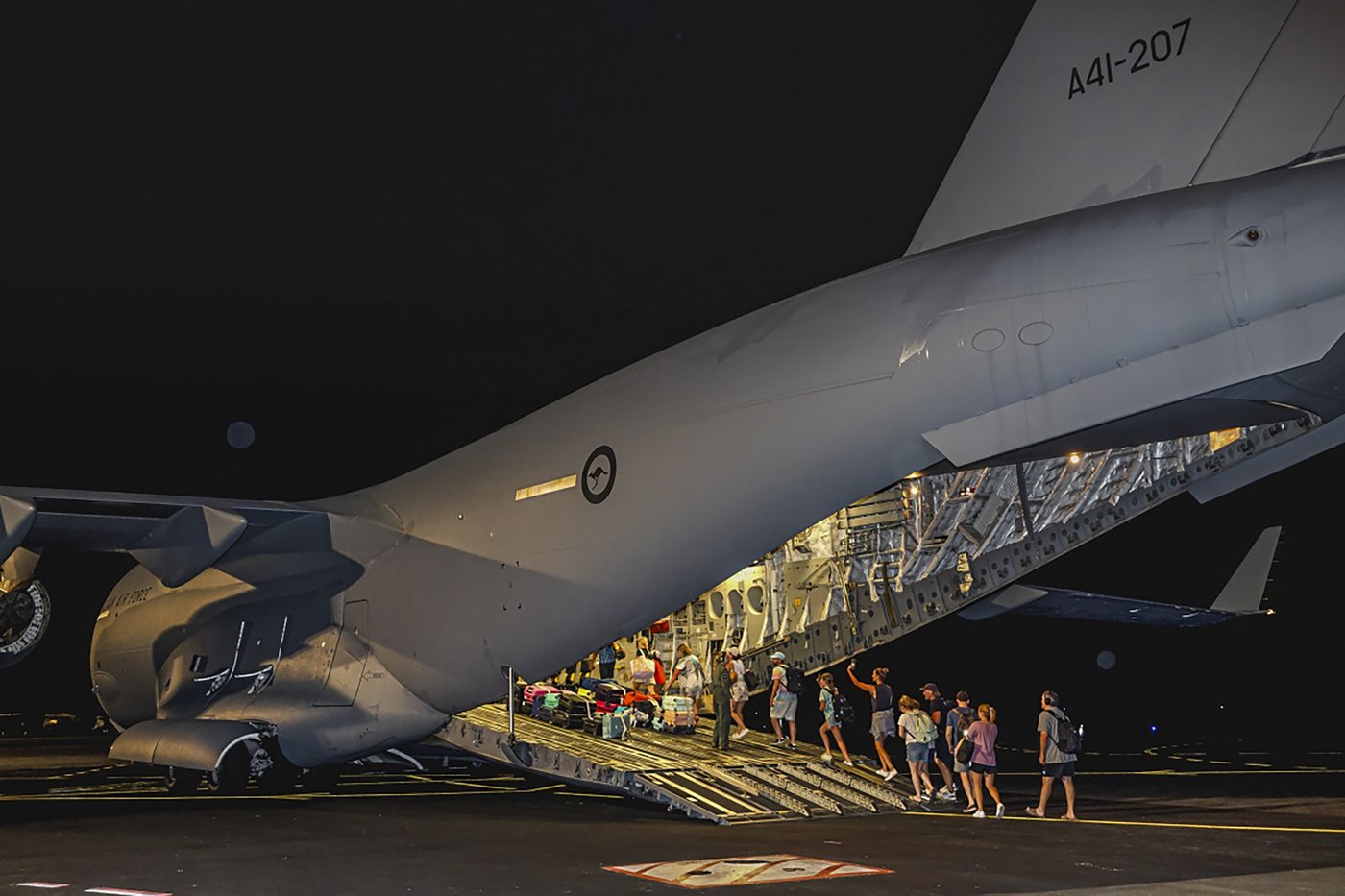 Number of dead and missing still unclear as first aid arrives in quake-hit Pacific nation of Vanuatu | iNFOnews.ca Number of dead and missing still unclear as first aid arrives in quake-hit Pacific nation of Vanuatu | iNFOnews.ca