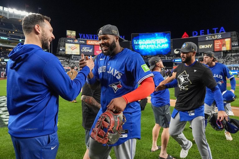 MLB announces Blue Jays broadcast schedule for first two games of ALCS | iNFOnews.ca