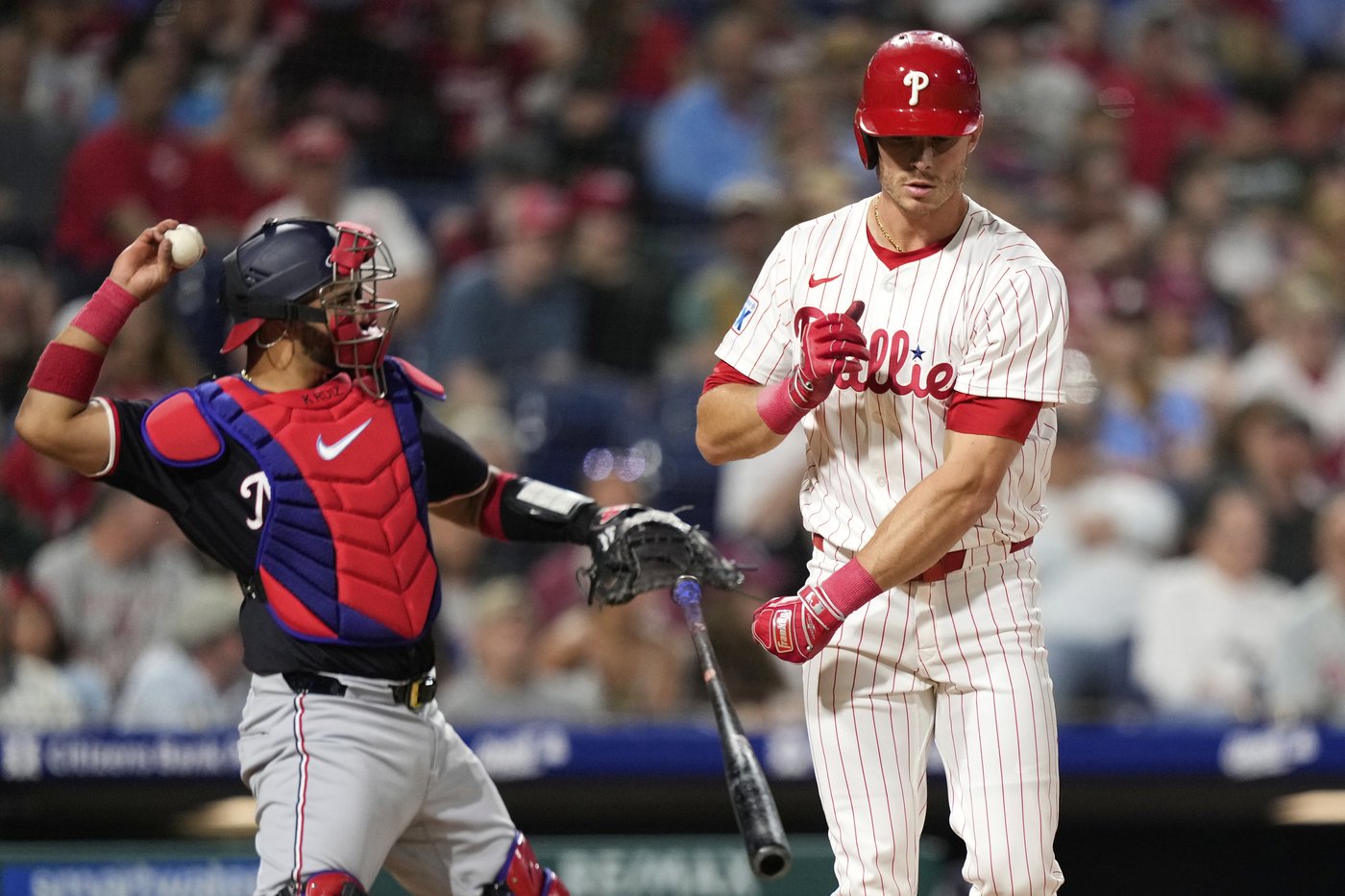 Bryson Stott scores on wild pitch to cap zany ninth inning as Phillies beat Nationals 7-6 | iNFOnews.ca