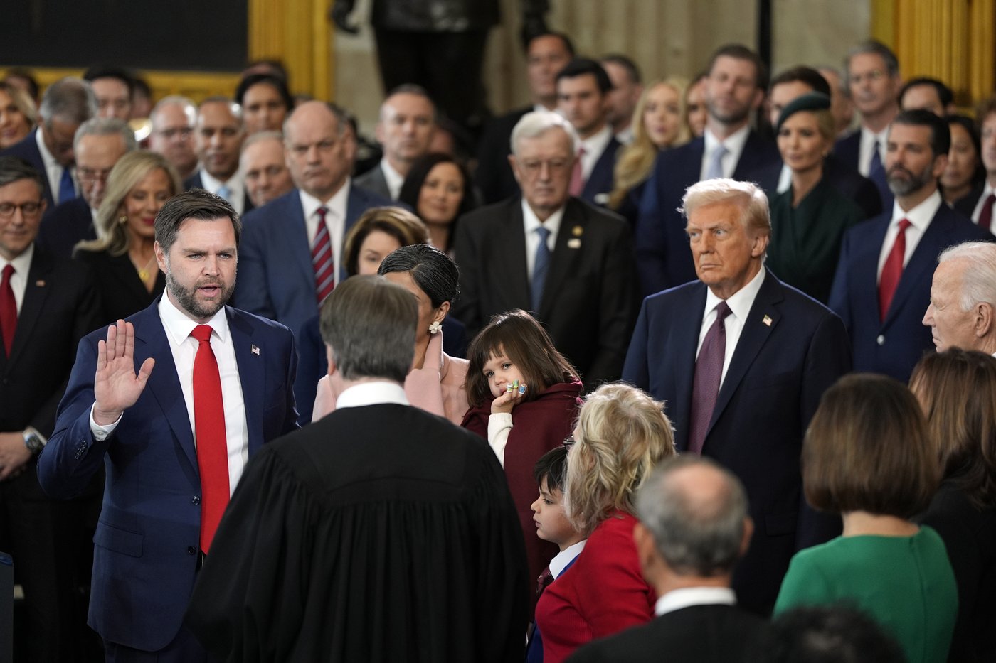 PHOTO COLLECTION: Trump Inauguration Swearing In | iNFOnews.ca