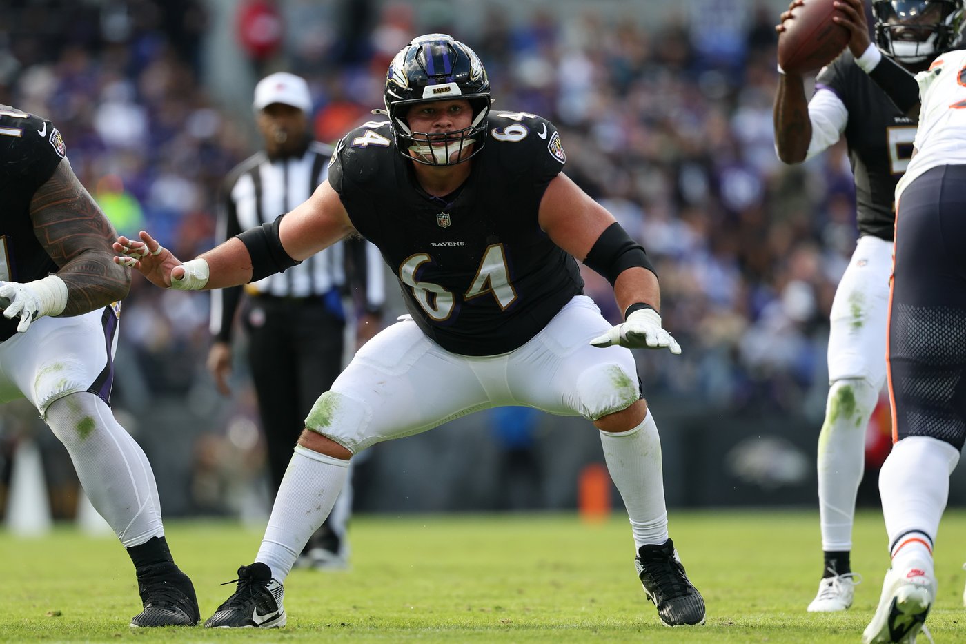 Raiders splurge in free agency, handing new coach Klint Kubiak a fast start to a rebuild | iNFOnews.ca