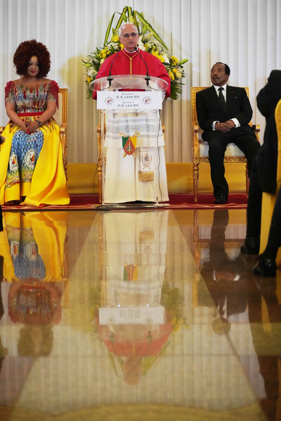 Photos of Pope Leo XIV's trip to Africa | iNFOnews.ca