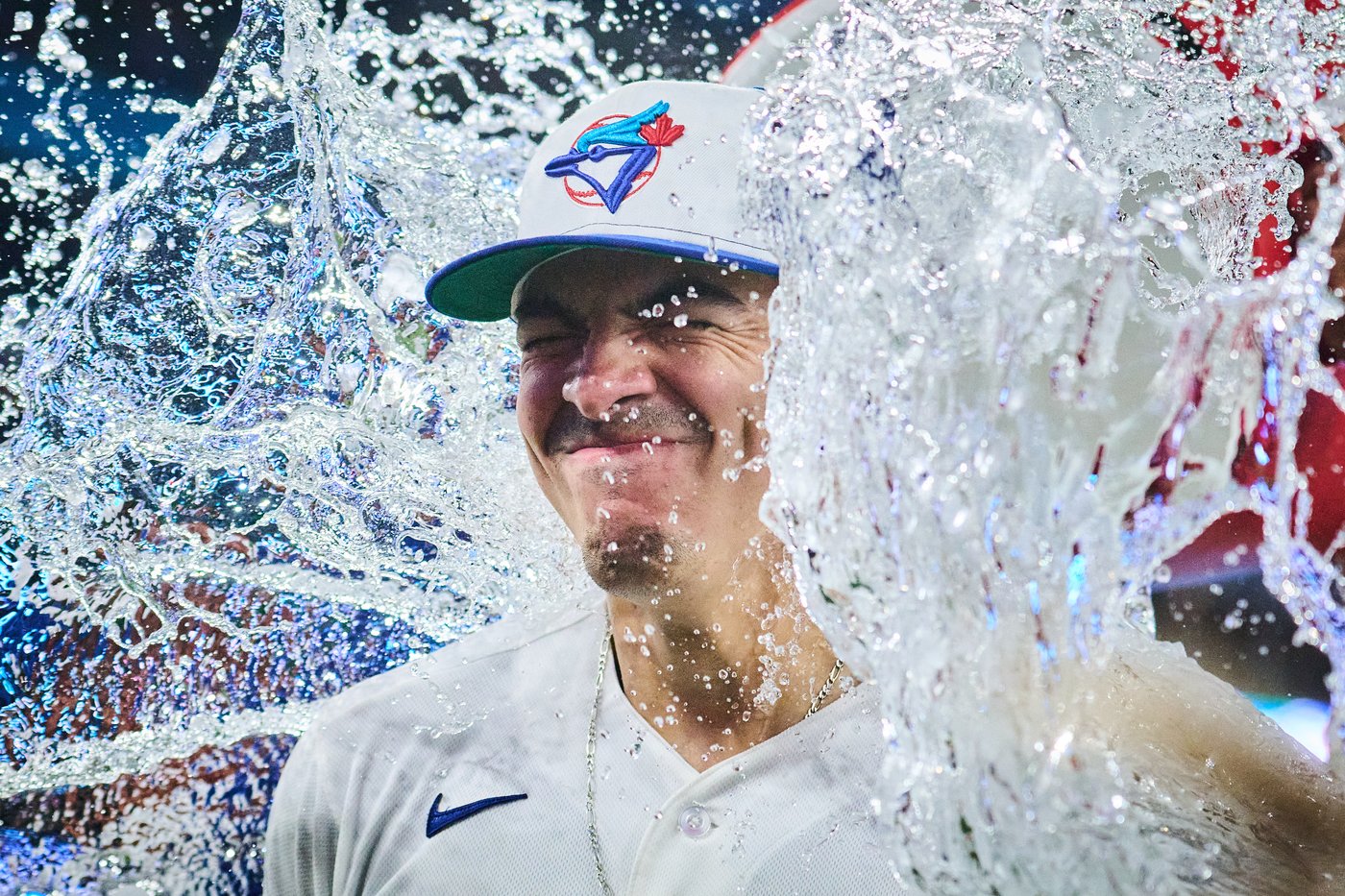 Valenzuela the hero as Blue Jays rally to take down Phillies 3-2 in wild finish | iNFOnews.ca Valenzuela the hero as Blue Jays rally to take down Phillies 3-2 in wild finish | iNFOnews.ca