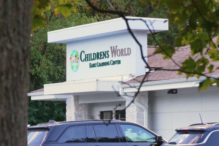 Michigan parents charged with misdemeanors after 3-year-old son displayed loaded gun at daycare | iNFOnews.ca