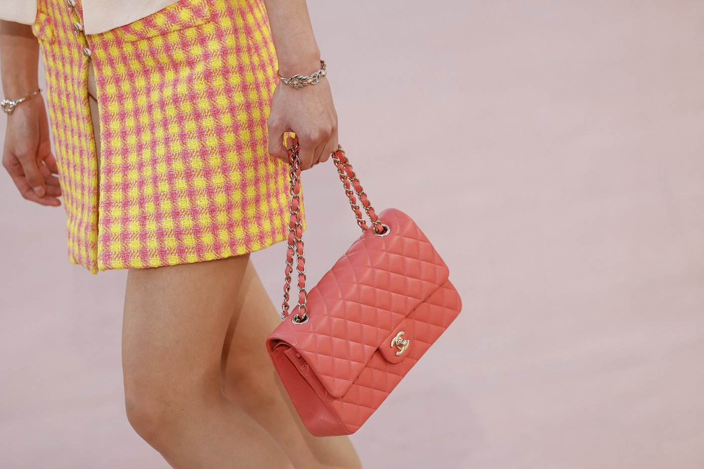 Chanel show wrestles with designer void as actor Lupita Nyong'o talks diversity in fashion | iNFOnews.ca Chanel show wrestles with designer void as actor Lupita Nyong'o talks diversity in fashion | iNFOnews.ca