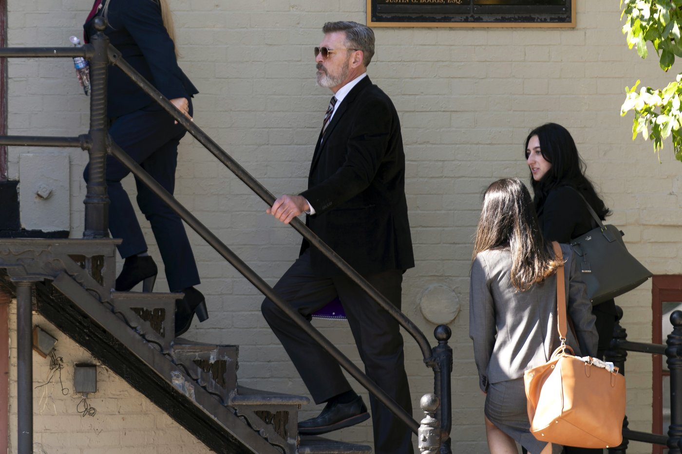'Bob's Burgers' actor sentenced to 1 year in prison for role in Capitol riot | iNFOnews.ca 'Bob's Burgers' actor sentenced to 1 year in prison for role in Capitol riot | iNFOnews.ca