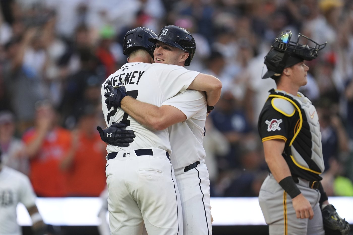 Kiner-Falefa has 2-run single in 10th as Pirates beat Tigers 8-4 to earn doubleheader split | iNFOnews.ca