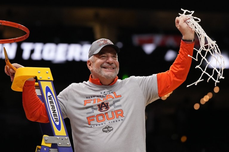 Bruce Pearl, winningest basketball coach in Auburn history, announces retirement | iNFOnews.ca