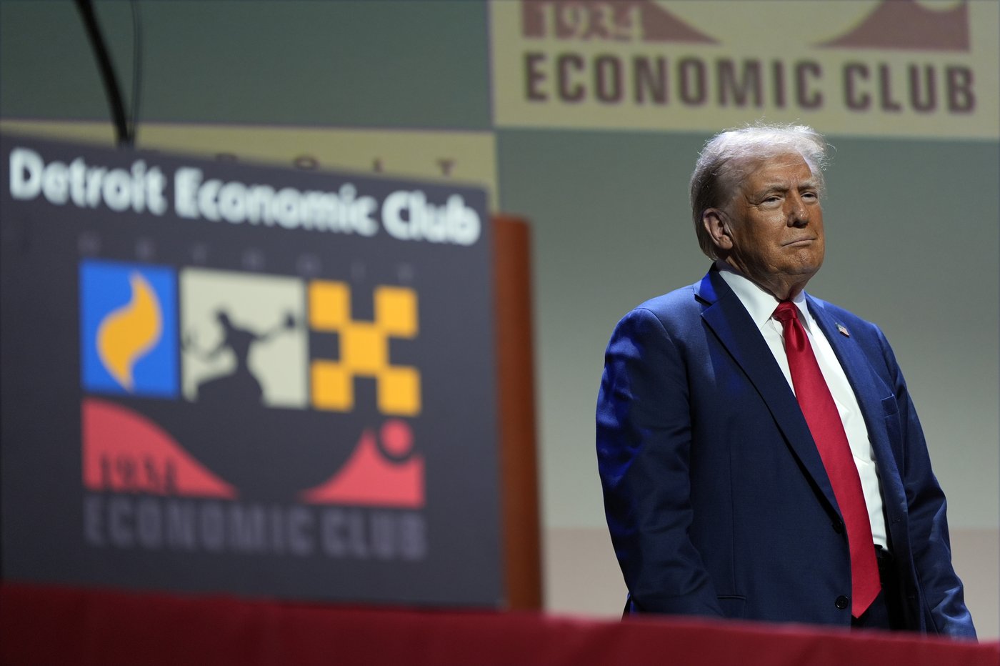 Trump insults Detroit while campaigning in the city | iNFOnews.ca