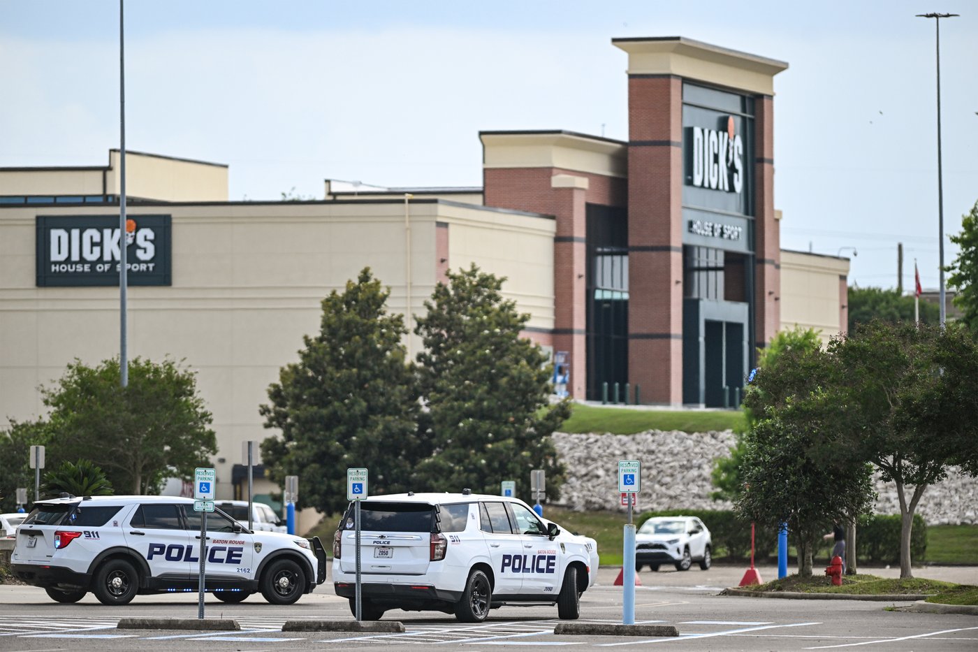 Authorities announce murder charge after Louisiana mall shooting that killed 1 person, injured 5 | iNFOnews.ca Authorities announce murder charge after Louisiana mall shooting that killed 1 person, injured 5 | iNFOnews.ca
