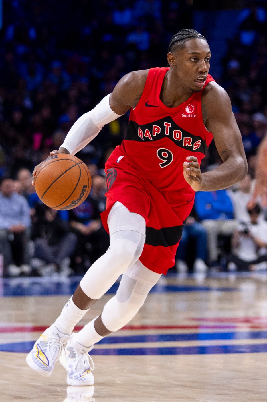 Raptors swingman RJ Barrett remains week-to-week with sprained right knee | iNFOnews.ca
