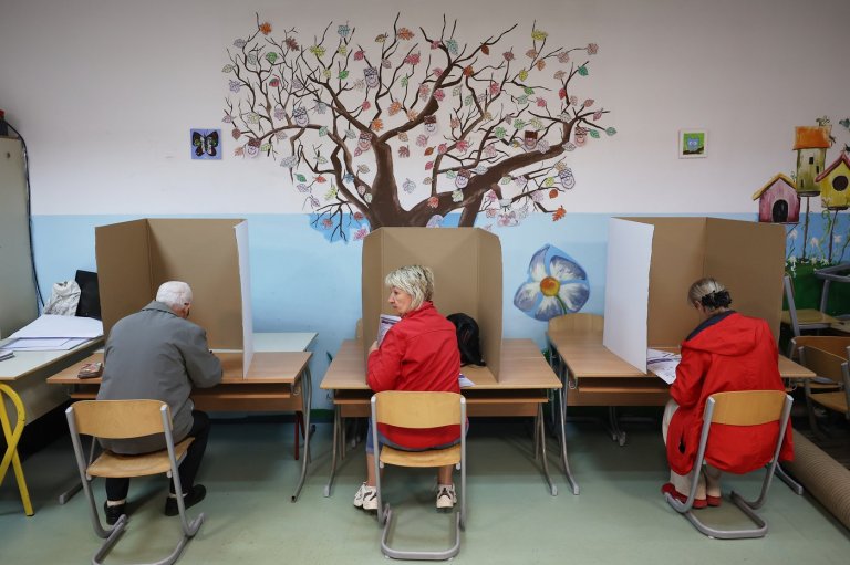 Bosnia votes as pro-Russian politician looms large over the race and ethnic tensions simmer | iNFOnews.ca