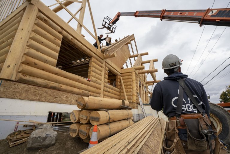 Jobs minister urges youth to pursue skilled trades despite generational stigma | iNFOnews.ca