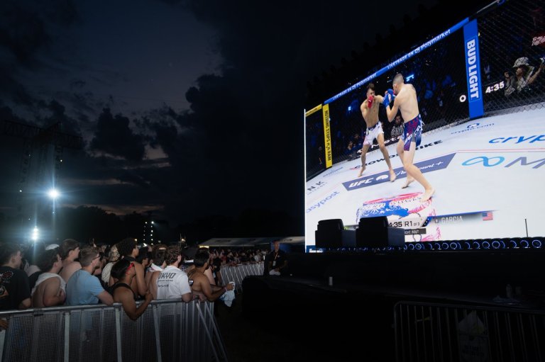 Logan Paul, Tkachuk brothers part of pre-fight festivities before a watch party on the Ellipse | iNFOnews.ca