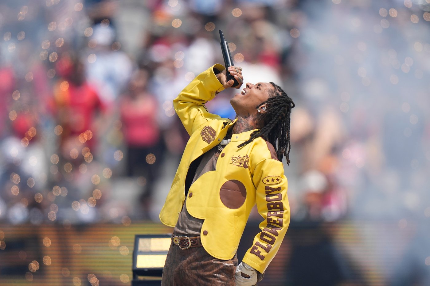 Performers take to the stage at the World Cup final, in photos | iNFOnews.ca