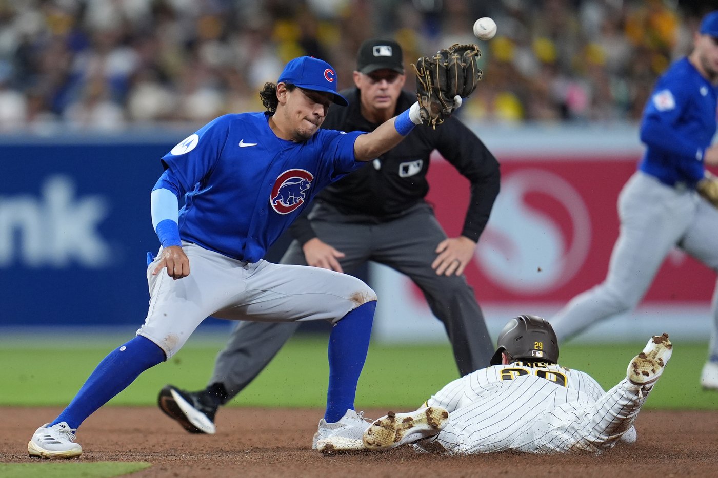 2013 NL MVP Andrew McCutchen is designated for assignment as Rangers try to address infield depth | iNFOnews.ca