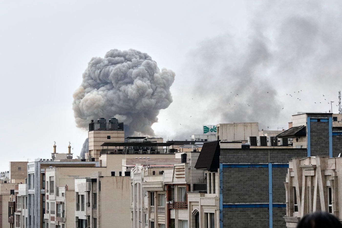 Photos from inside Iran as strikes boom across the capital, Tehran, for a third day | iNFOnews.ca