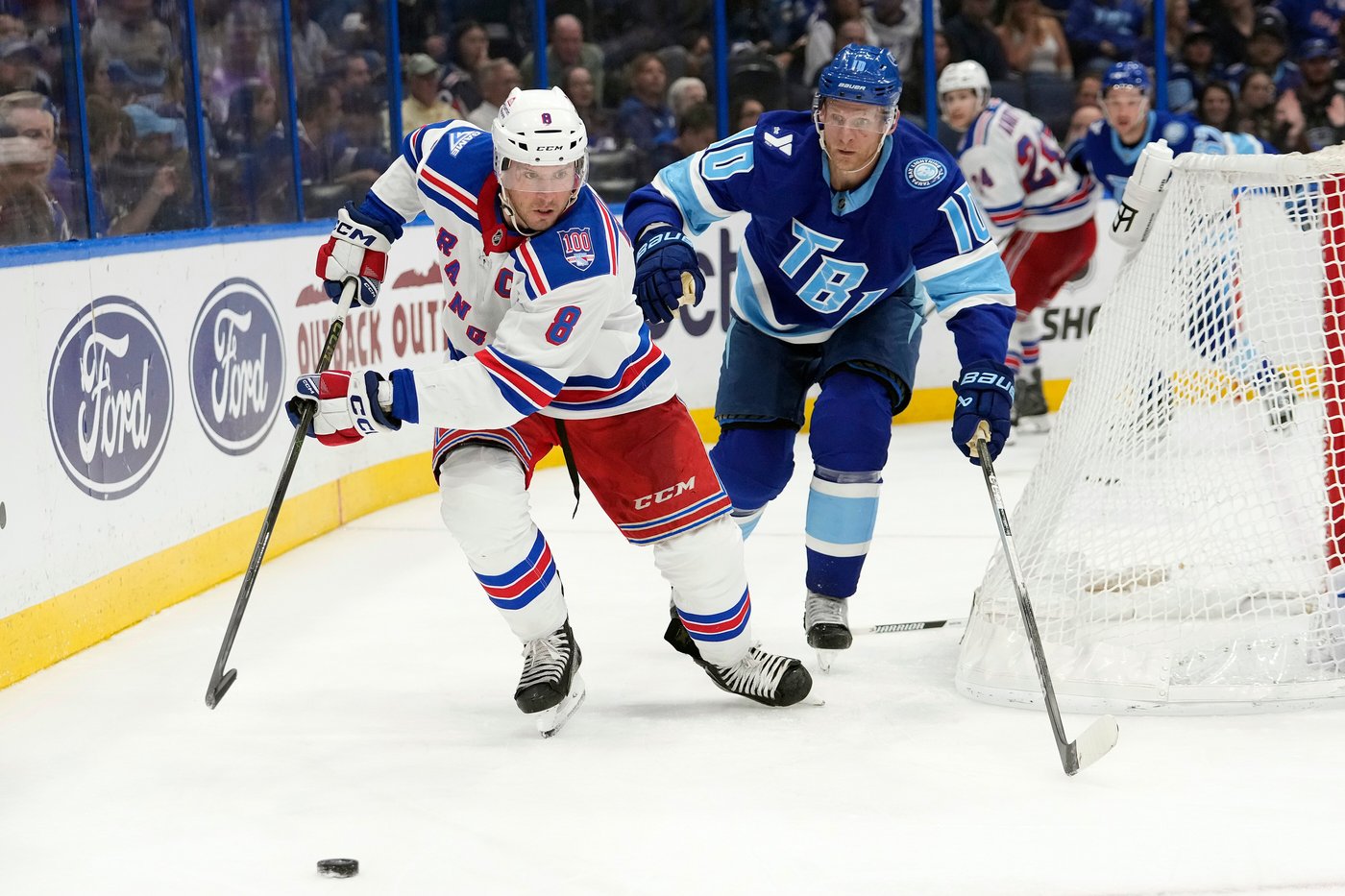 Kartye scores 2 goals as the Rangers beat the Lightning 4-2 | iNFOnews.ca