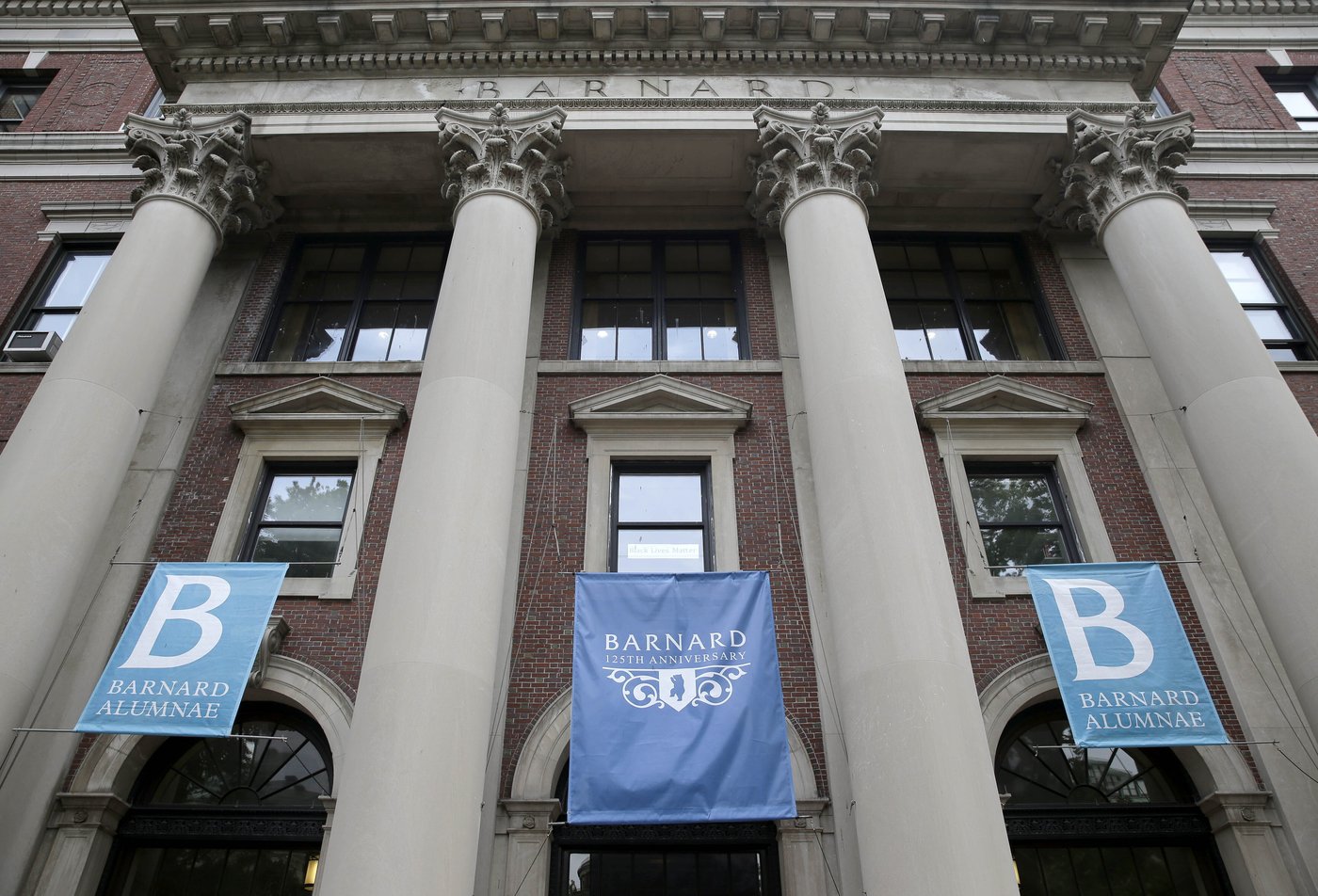 Barnard College staff alarmed by federal survey asking if they're Jewish | iNFOnews.ca Barnard College staff alarmed by federal survey asking if they're Jewish | iNFOnews.ca