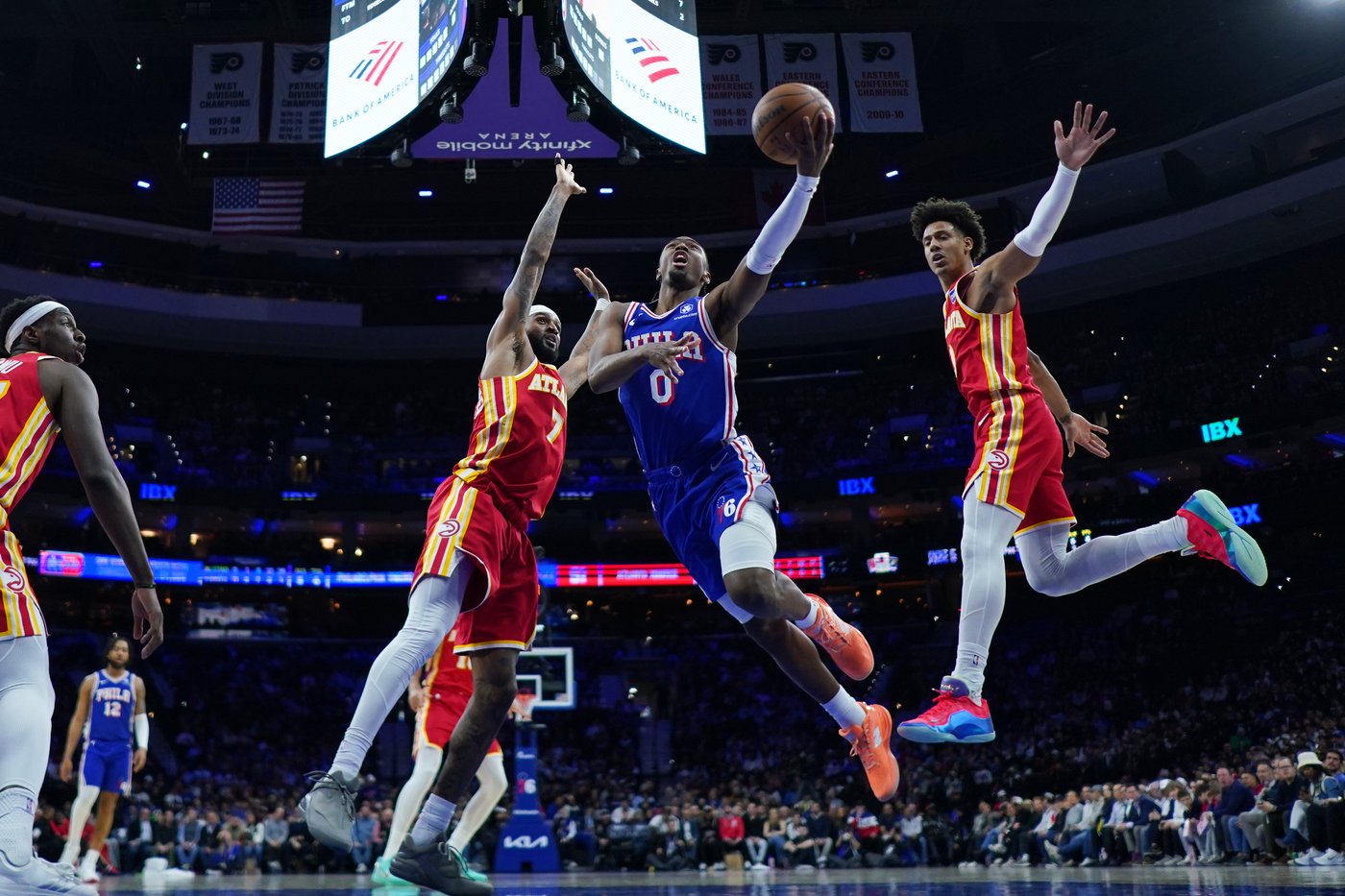 Johnson and McCollum power Hawks past the 76ers 117-107 as Atlanta snaps 3-game skid | iNFOnews.ca Johnson and McCollum power Hawks past the 76ers 117-107 as Atlanta snaps 3-game skid | iNFOnews.ca