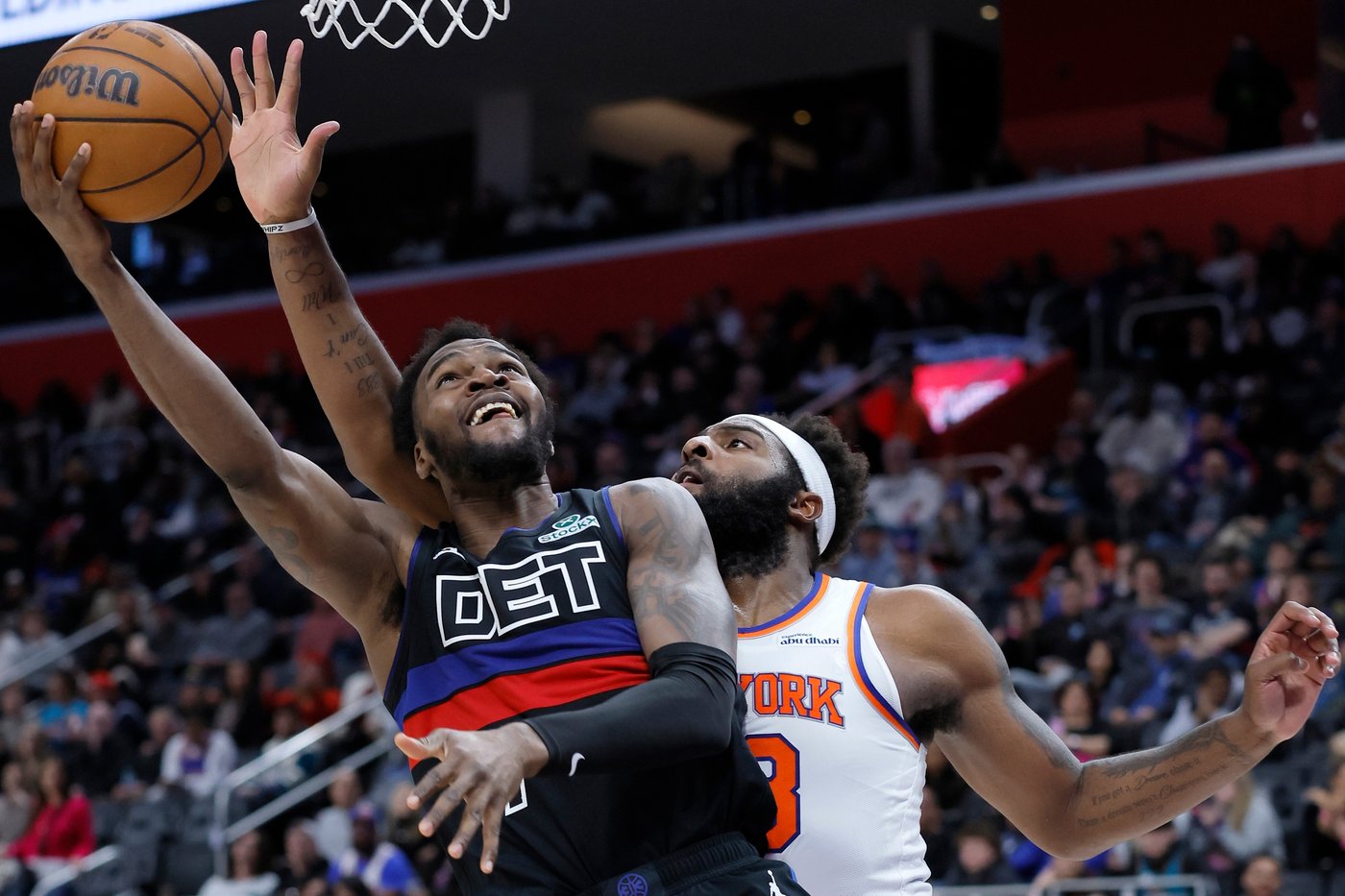 2-way player Daniss Jenkins scores 18 points as Pistons rout Knicks, 118-80 | iNFOnews.ca