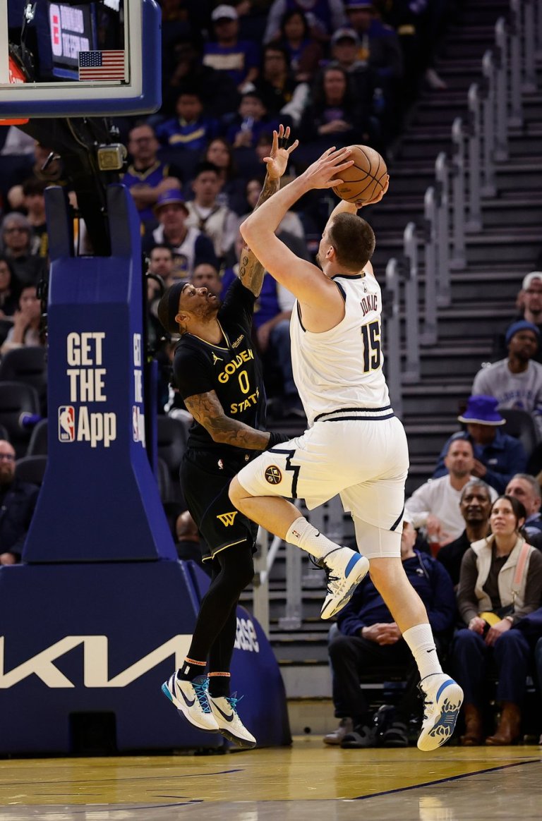 Podziemski scores 12 late as Warriors beat Nuggets 128-117 despite Jokic triple-double | iNFOnews.ca
