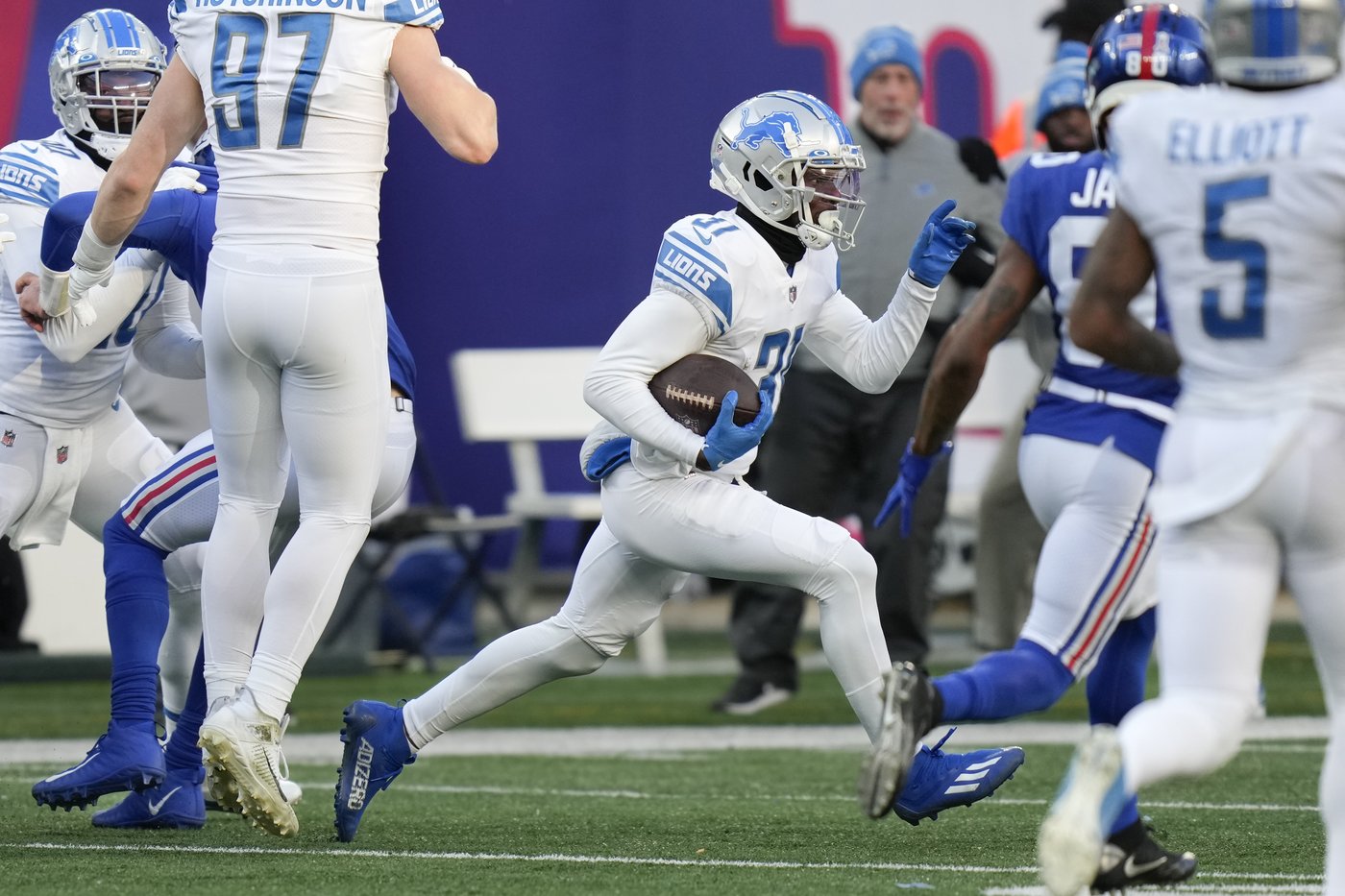 Lions and All-Pro safety Kerby Joseph agree on a contract extension, AP source says | iNFOnews.ca