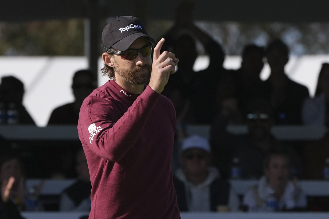 Rodgers grabs lead at Torrey Pines as Scheffler, McIlroy falter | iNFOnews.ca