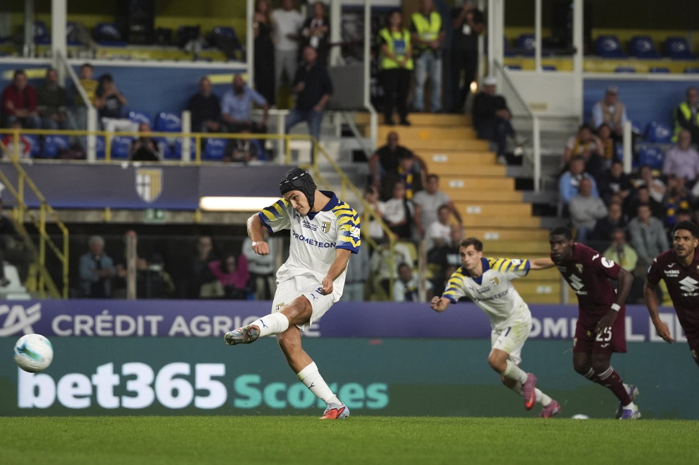 Parma wins at last for new coach Cuesta as Lazio put three past struggling Genoa | iNFOnews.ca Parma wins at last for new coach Cuesta as Lazio put three past struggling Genoa | iNFOnews.ca