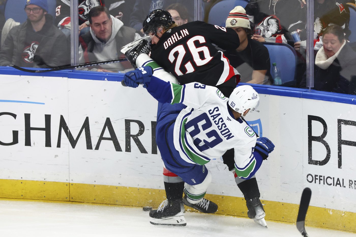 Conor Garland scores 2 including OT winner as Canucks rally to beat Sabres 4-3 | iNFOnews.ca