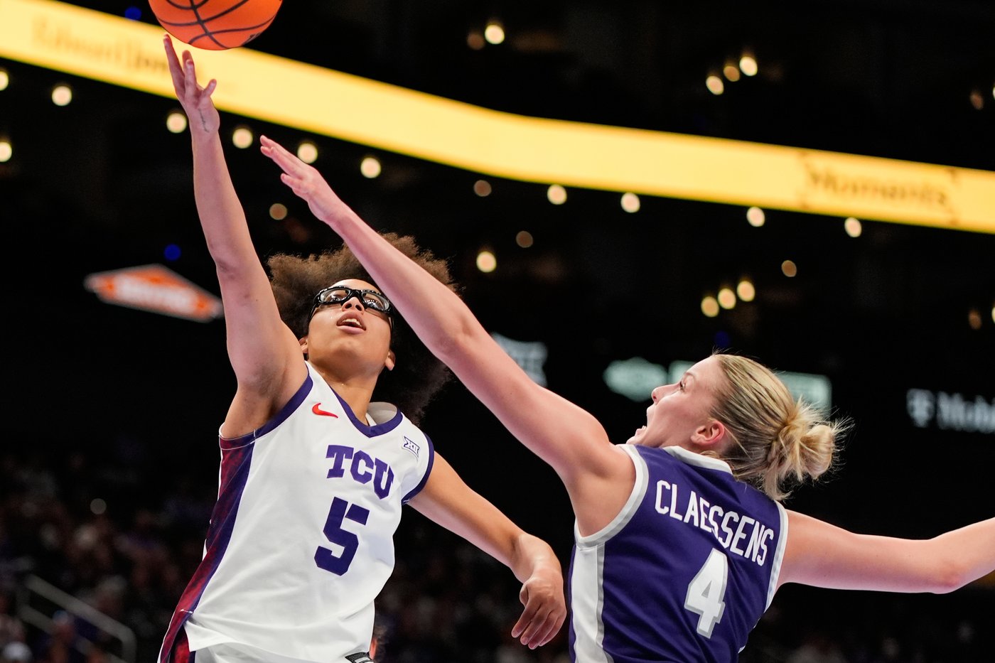 Harrison helps No. 15 West Virginia beat No. 10 TCU 62-53 for the women's Big 12 Tournament crown | iNFOnews.ca Harrison helps No. 15 West Virginia beat No. 10 TCU 62-53 for the women's Big 12 Tournament crown | iNFOnews.ca